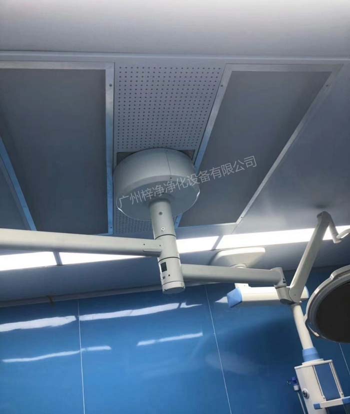 手術(shù)室層流送風(fēng)天花現(xiàn)場效果圖 手術(shù)室層流送風(fēng)天花現(xiàn)場效果圖