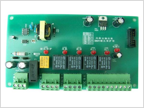 風(fēng)淋室控制器副板特寫 風(fēng)淋室控制器副板特寫